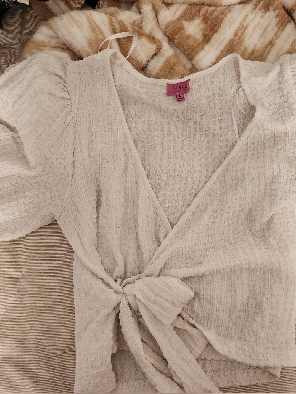 miami Cream Textured Tie-Front Puff Sleeve Blouse